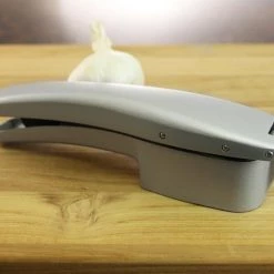 Outlet 👍 Bars BarConic® Garlic Press And Slicer 🧨 10 Outlet 👍 Bars BarConic® Garlic Press And Slicer 🧨 -Bars Shop barconic garlic press slicer main 2 800x