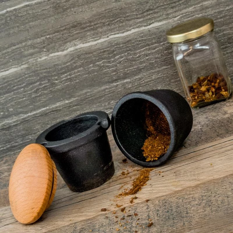 Brand new ๐ Bars Spice Grinder - Cast Iron ๐ 4 Brand new ๐ Bars Spice Grinder - Cast Iron ๐ - Image 2